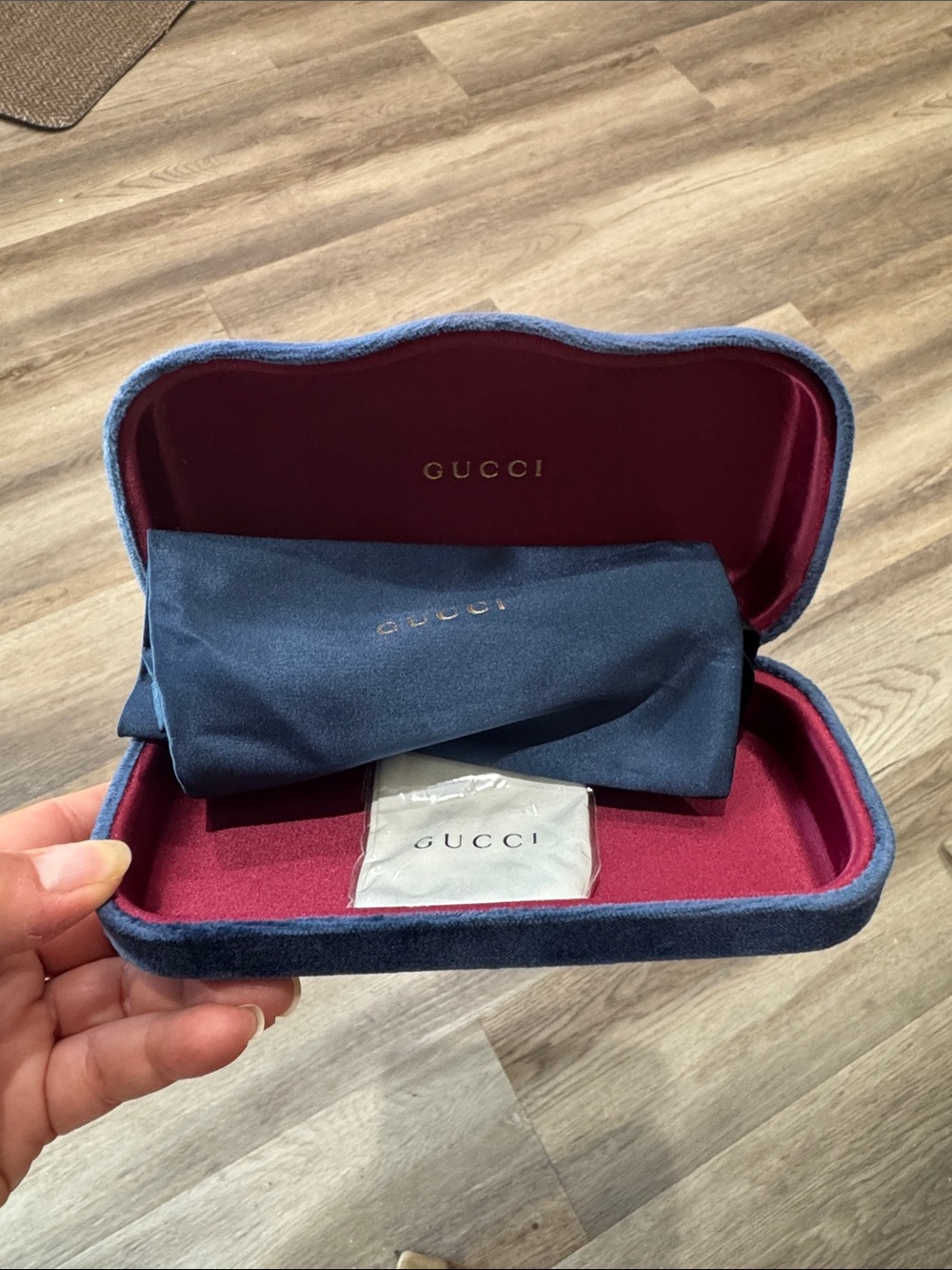 Authentic GUCCI Blue Velvet Medium Sunglasses Case + Pouch + Cleaning Cloth